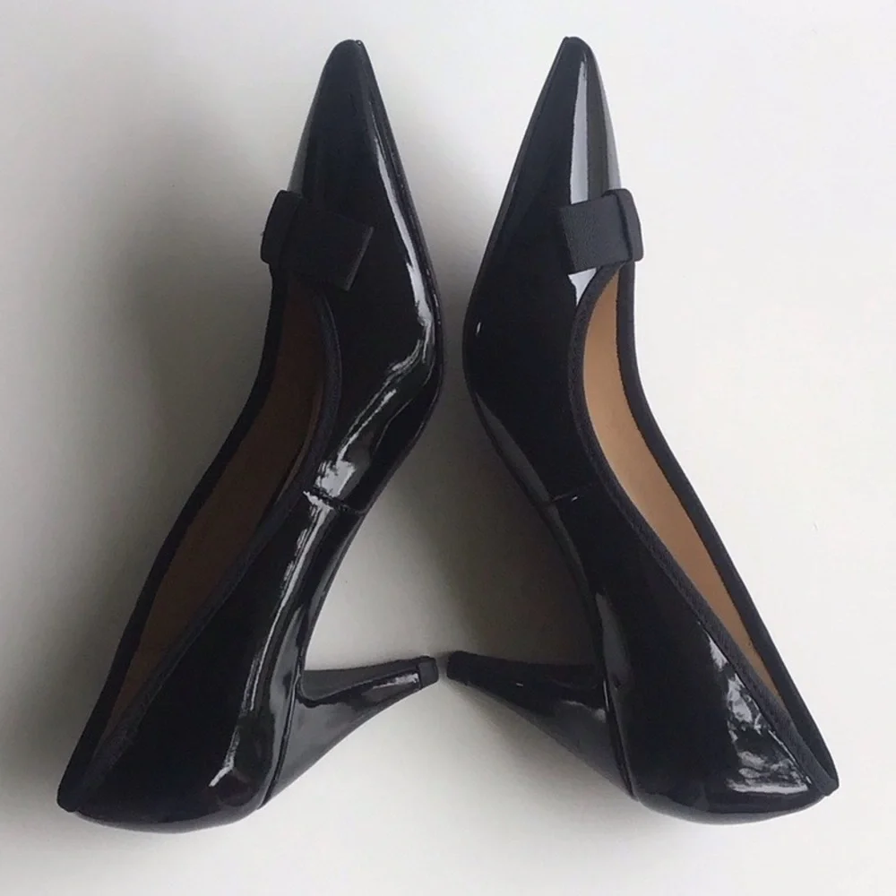 Zara black pointy bow patent heels